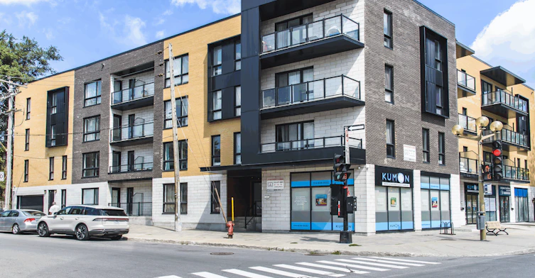 3405 Benny, Montréal, QC, H4B 0A4