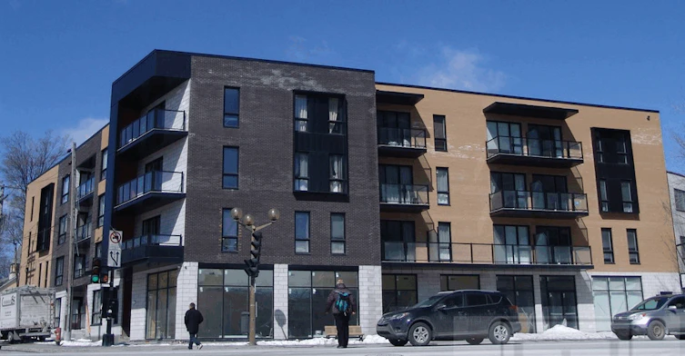 3405 Benny, Montréal, QC, H4B 0A4 - 3