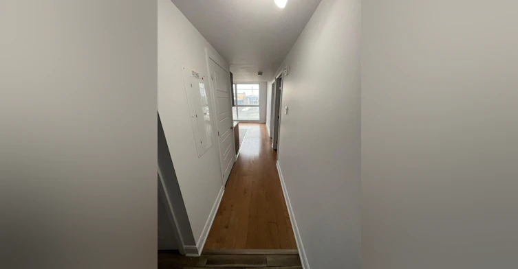 402-7070 Cote Saint Luc Road, Montréal, QC, H4V 1J4 - 5