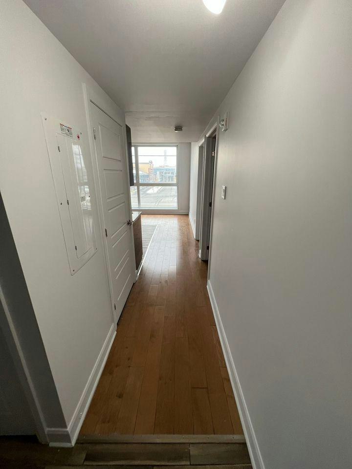 7070 Cote Saint Luc Road, Montréal, QC, H4V 1J4 - 5