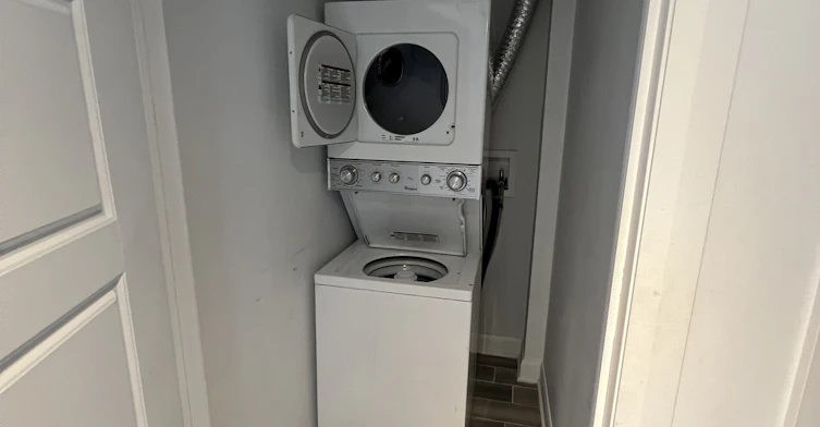 311-7070 Cote Saint Luc Road, Montréal, QC, H4V 1J4 - 9