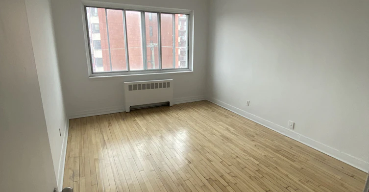 405-5475 Westminster, Côte-Saint-Luc, QC, H4X 2A4 - 4
