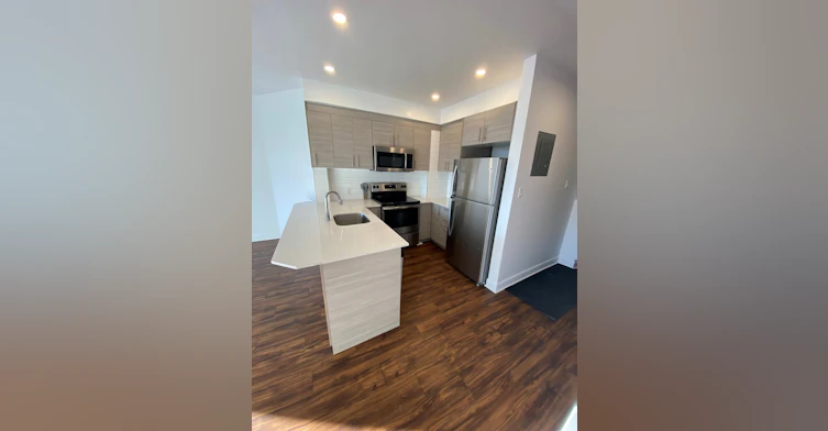 304-5475 Westminster, Côte-Saint-Luc, QC, H4X 2A4
