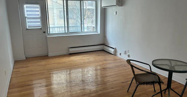 208-5475 Westminster, Côte-Saint-Luc, QC, H4X 2A4 - 4
