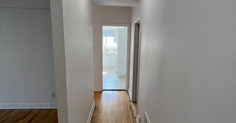 208-5475 Westminster, Côte-Saint-Luc, QC, H4X 2A4 - 10