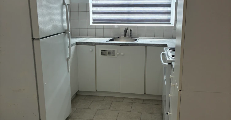 402-5475 Westminster, Côte-Saint-Luc, QC, H4X 2A4