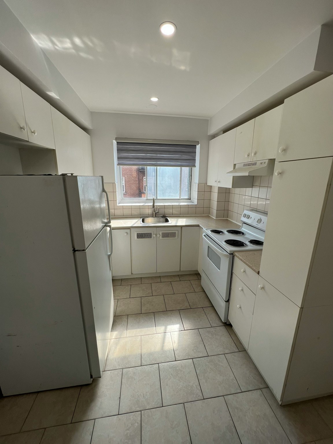 502-5475 Westminster, Côte-Saint-Luc, QC, H4X 2A4 - 4