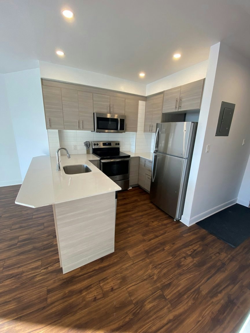 502-5475 Westminster, Côte-Saint-Luc, QC, H4X 2A4