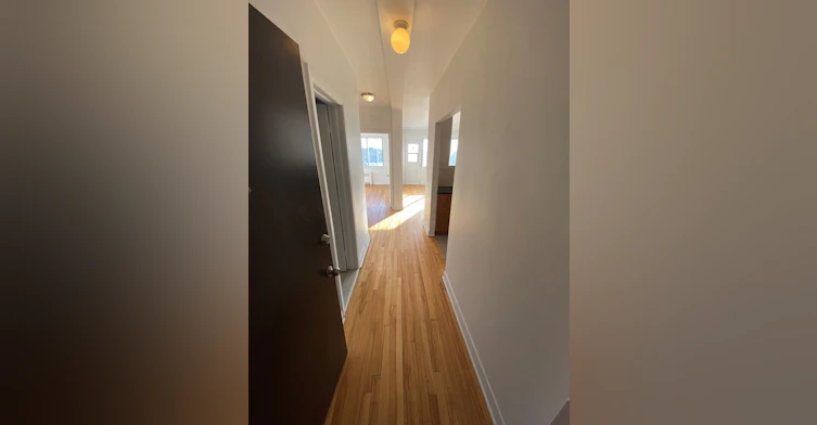 409-5475 Westminster, Côte-Saint-Luc, QC, H4X 2A4 - 2
