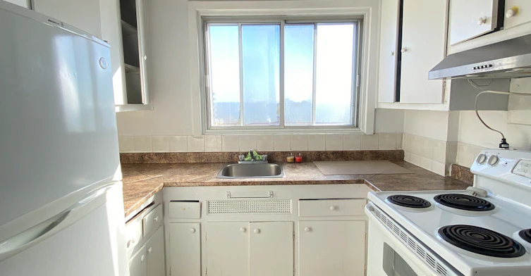 603-5475 Westminster, Côte-Saint-Luc, QC, H4X 2A4