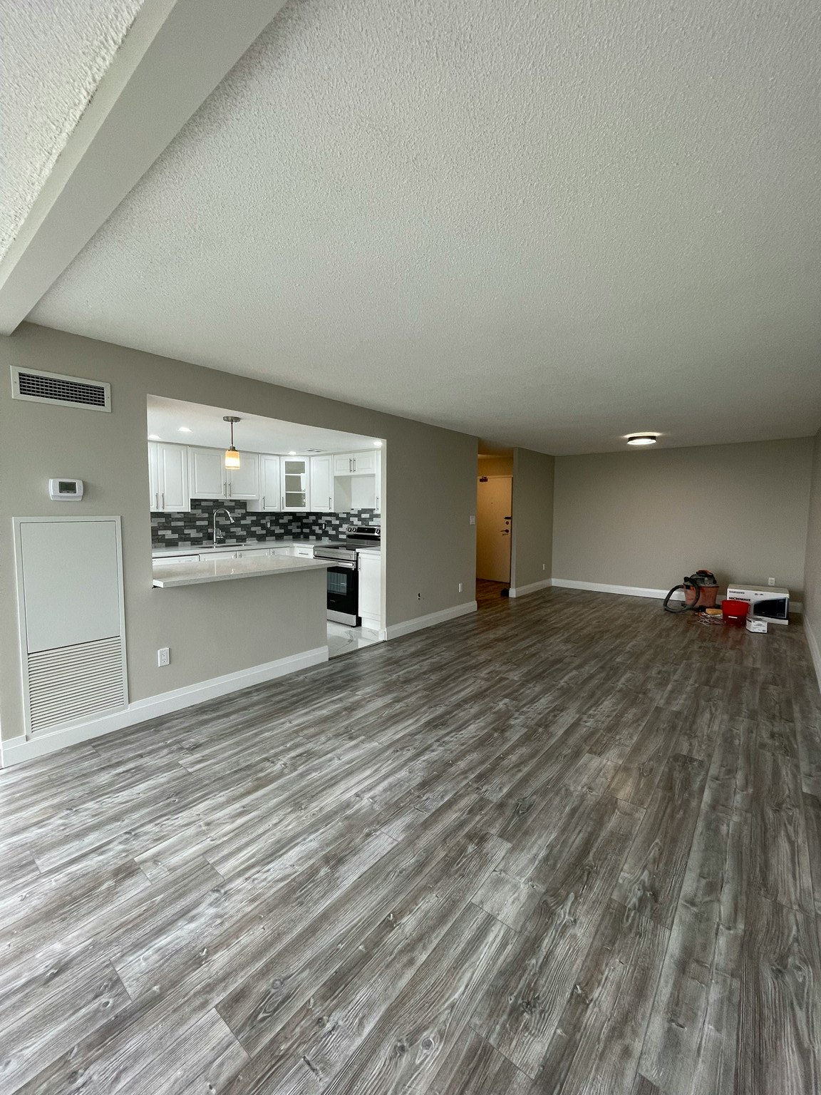 506-350 Webb Drive, Mississauga, ON, L5B 3W4 - 3
