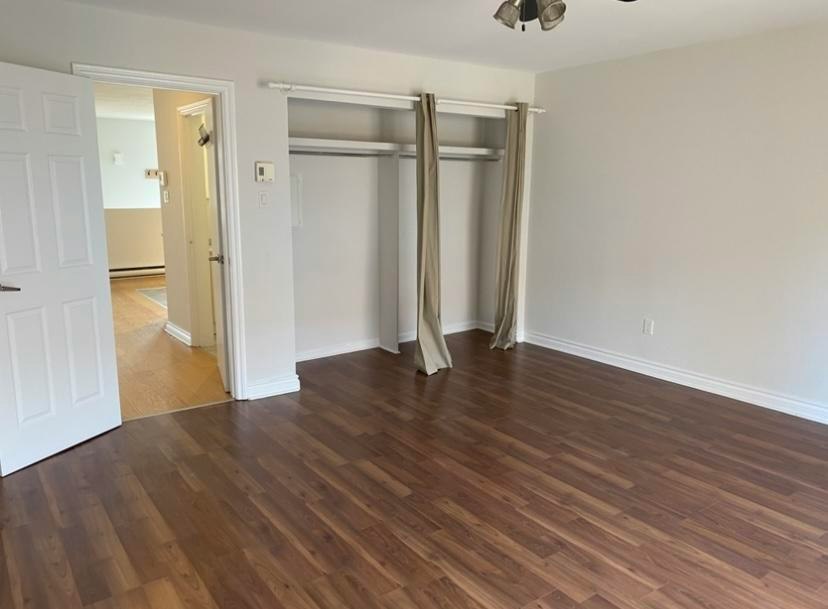 2-998 Queen Street East, Toronto, ON, M4M 1K1 - 3