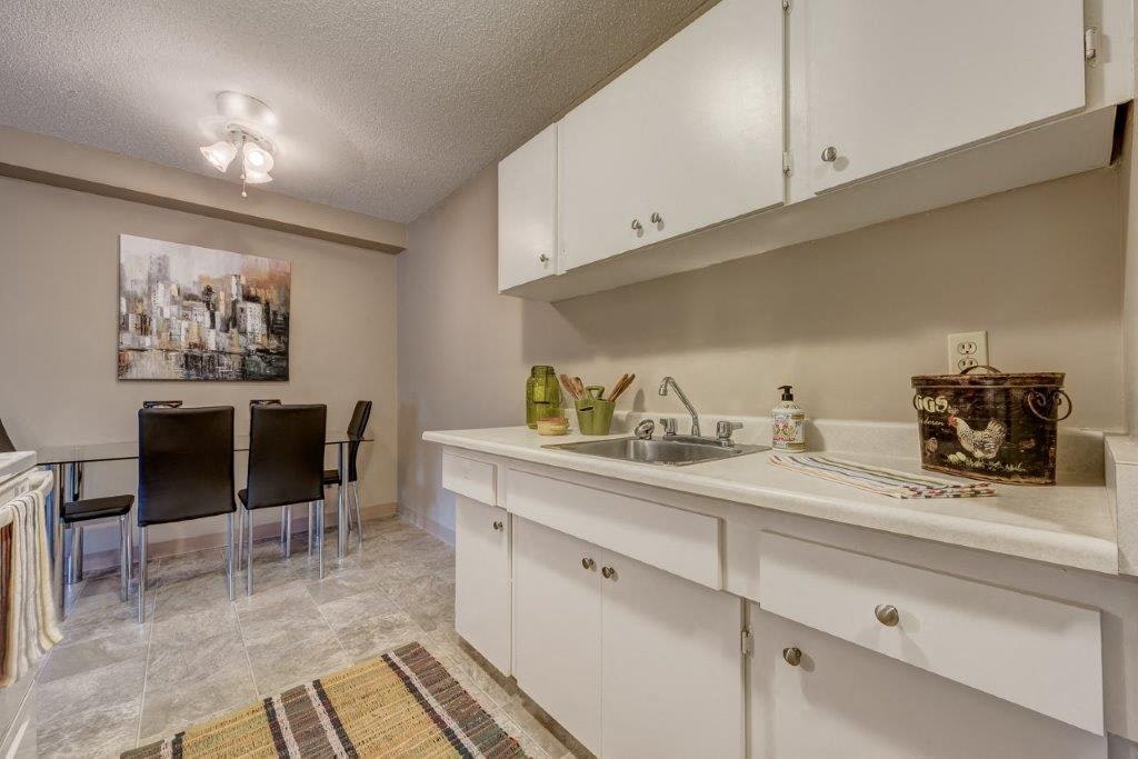 C123-1903 8th Avenue NE, Calgary, AB, T2E 0T3 - 8
