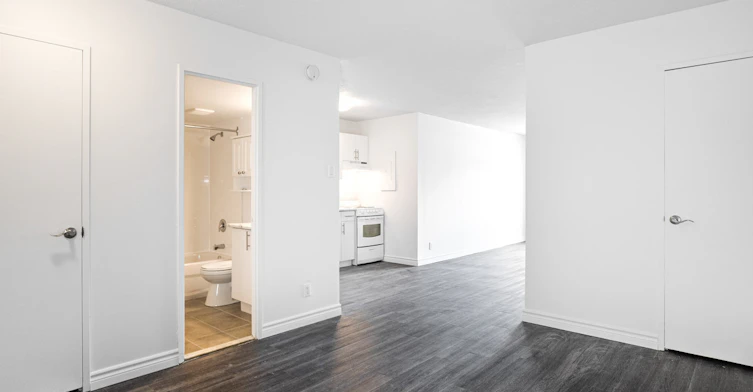 65 Sherbrooke Street East, Montréal, QC, H2X 1C4 - 8