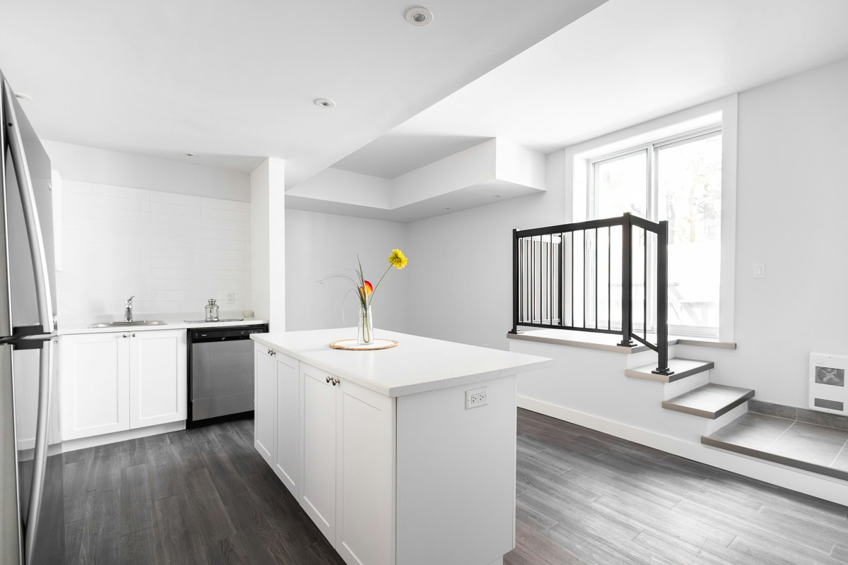 135 Sherbrooke Street East, Montréal, QC, H2X 1C6 - 12