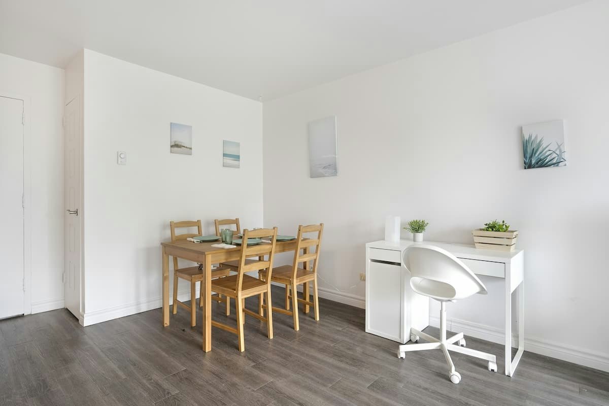 135 Sherbrooke Street East, Montréal, QC, H2X 1C6 - 7