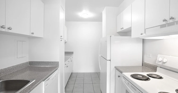 3333 Jean Talon Street West, Montréal, QC, H3R 2G1 - 7