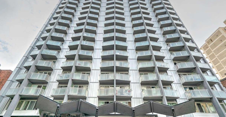 3440 Durocher Street, Montréal, QC, H2X 2E2 - 4