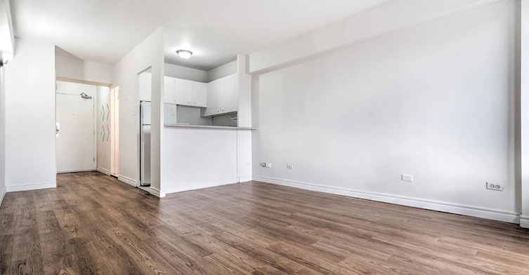 3440 Durocher Street, Montréal, QC, H2X 2E2 - 9