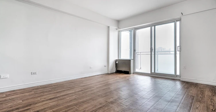 3440 Durocher Street, Montréal, QC, H2X 2E2 - 10