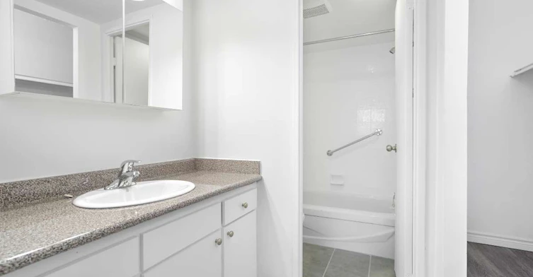 321 Lanthier Avenue, Pointe-Claire, QC, H9S 5K6 - 7