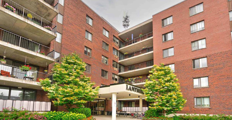 321 Lanthier Avenue, Pointe-Claire, QC, H9S 5K6 - 2