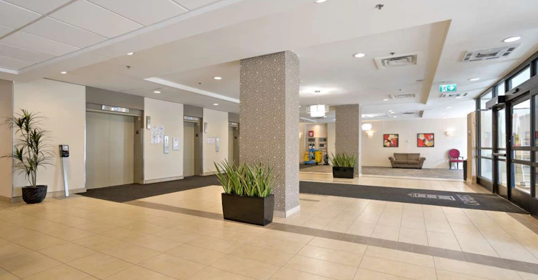 5740 Cavendish Boulevard, Côte-Saint-Luc, QC, H4W 2T8 - 9