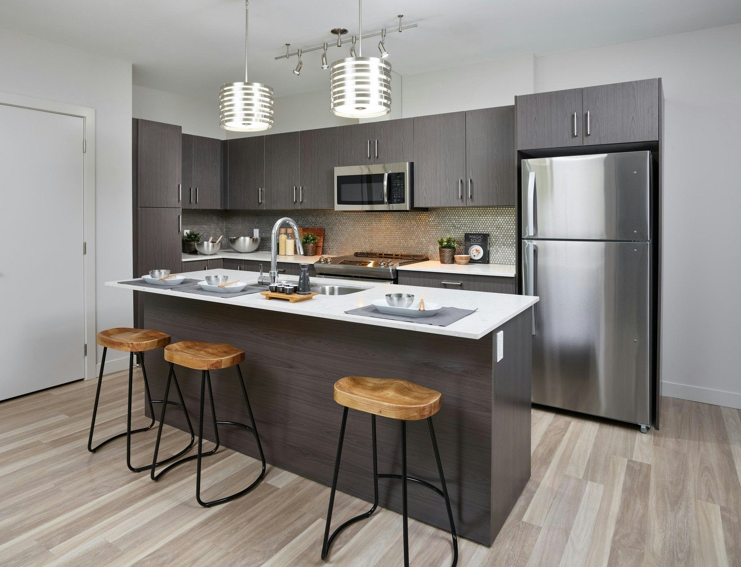 04-1177 11 Avenue SW, Calgary, AB, T2R 1K9