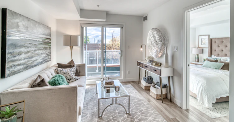 X09-2107 34th Avenue SW, Calgary, AB, T2T 2C5