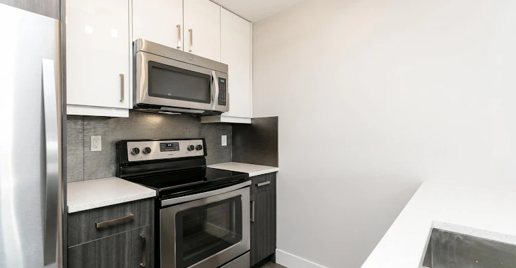 X08-1800 4 Street Southwest, Calgary, AB, T2S 2S5 - 2