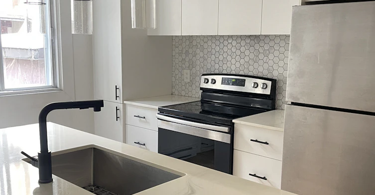 623 Woodland, Montréal, QC, H4H 1V7 - 2