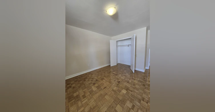 325 Bogert Avenue, Toronto, ON, M2N 1L8 - 5