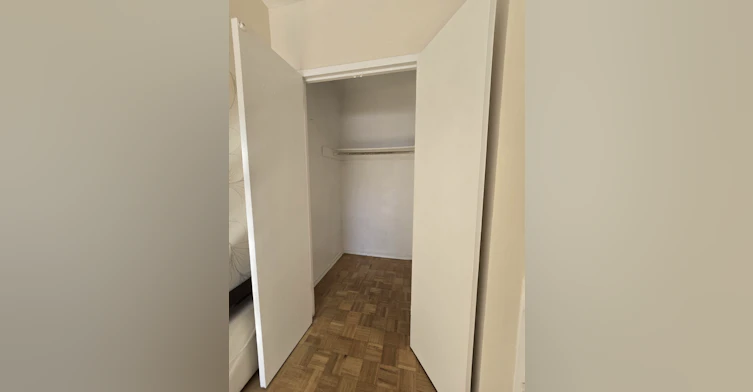325 Bogert Avenue, Toronto, ON, M2N 1L8 - 7