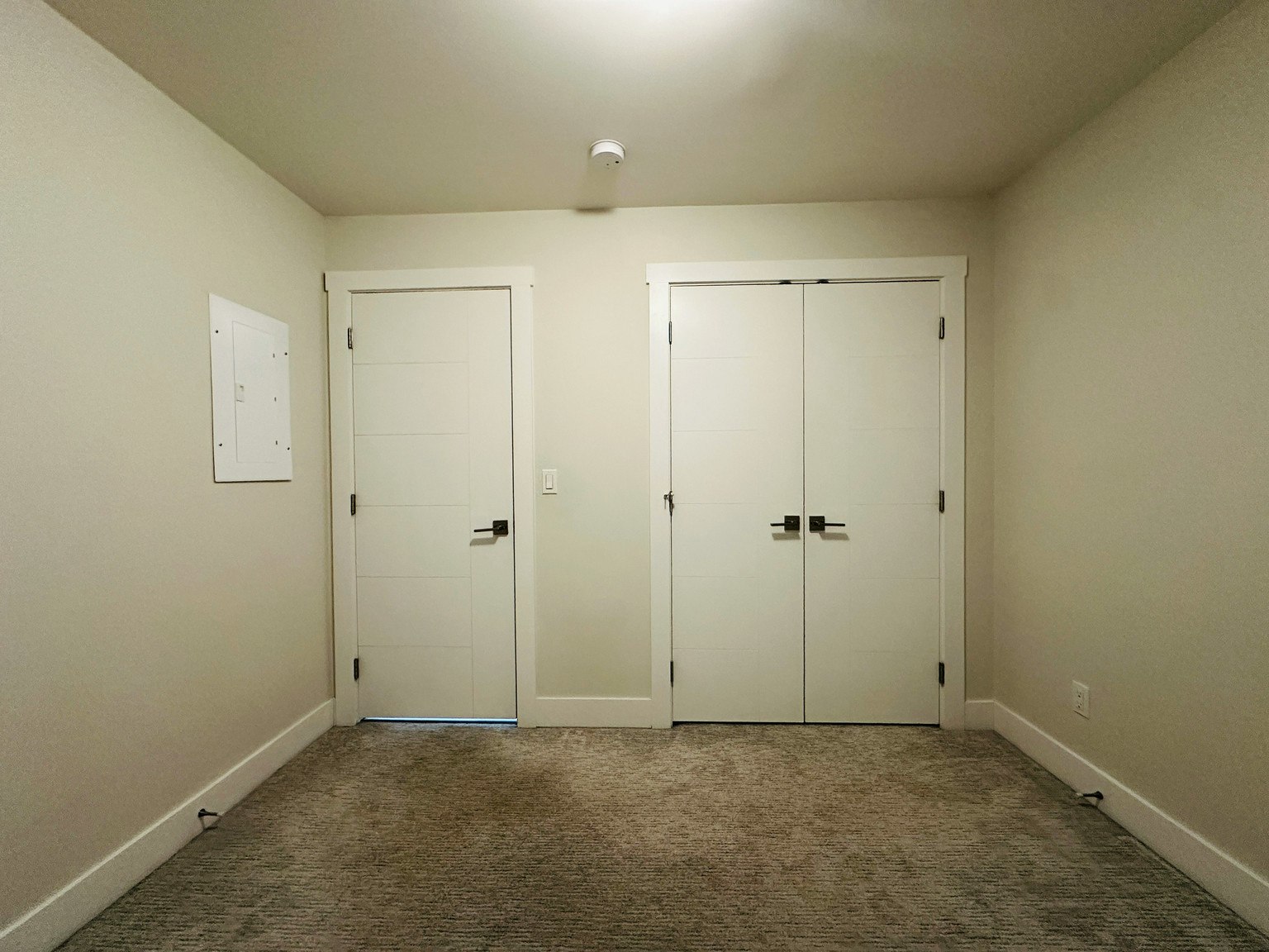 BASEMENT-4473 Oxford Street, Burnaby, BC, V5C 1E3 - 8