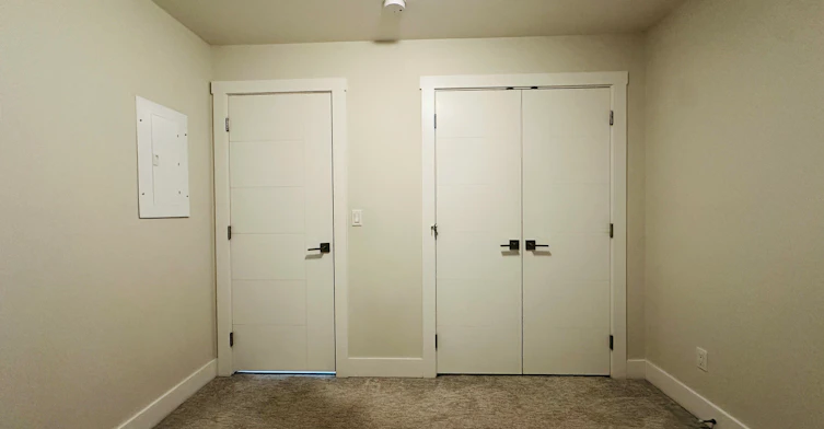 BASEMENT-4473 Oxford Street, Burnaby, BC, V5C 1E3 - 8