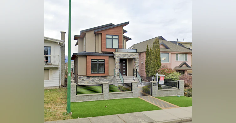 BASEMENT-4473 Oxford Street, Burnaby, BC, V5C 1E3