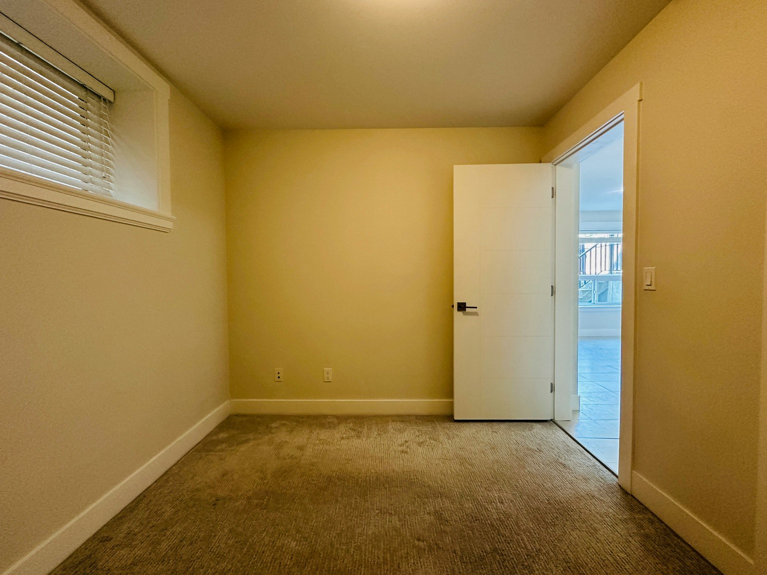 BASEMENT-4473 Oxford Street, Burnaby, BC, V5C 1E3 - 9