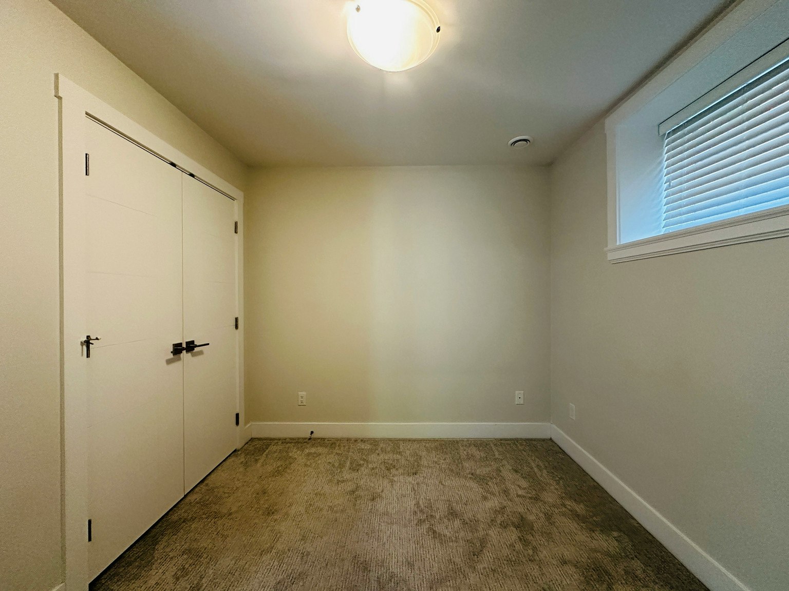 BASEMENT-4473 Oxford Street, Burnaby, BC, V5C 1E3 - 7