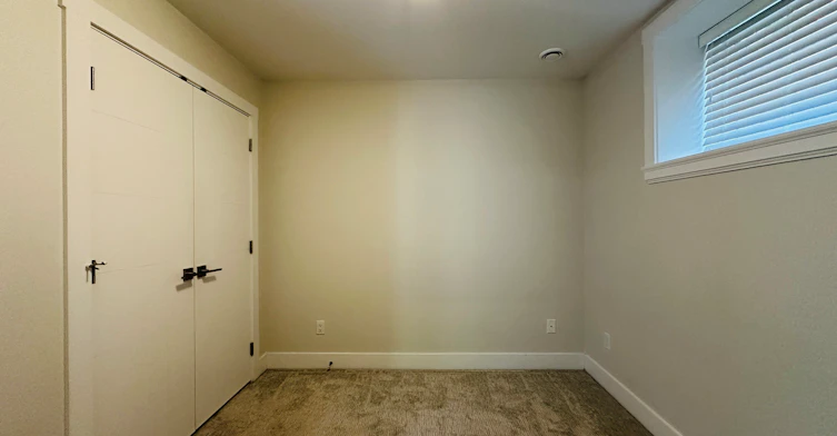 BASEMENT-4473 Oxford Street, Burnaby, BC, V5C 1E3 - 7