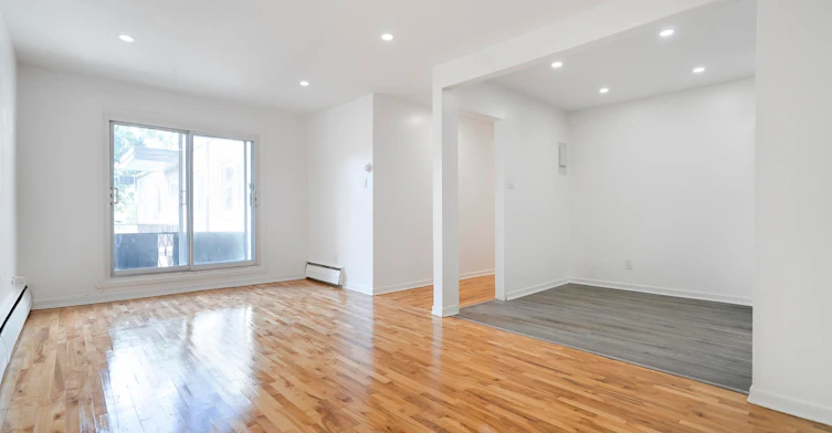 11-1125 Galt Rue, Montréal, QC, H4G 2R1 - 11