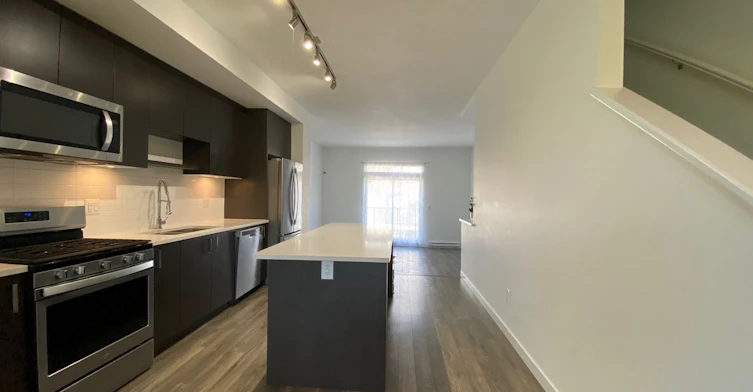 37-16678 25 Avenue, Surrey, BC, V3S 9V2 - 3