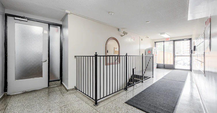 12 Auburndale Court, Toronto, ON, M9W 3T9 - 24