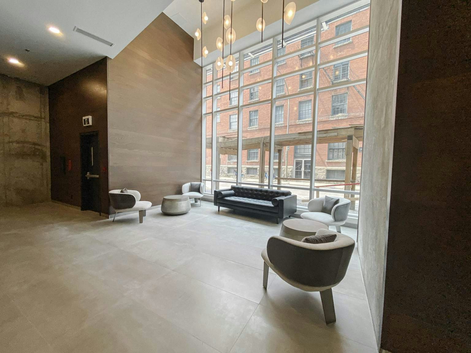 706-790 William Rue, Montréal, QC, H3C 0Y4 - 4