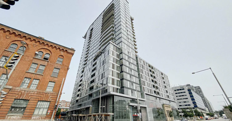 706-790 William Rue, Montréal, QC, H3C 0Y4 - 3