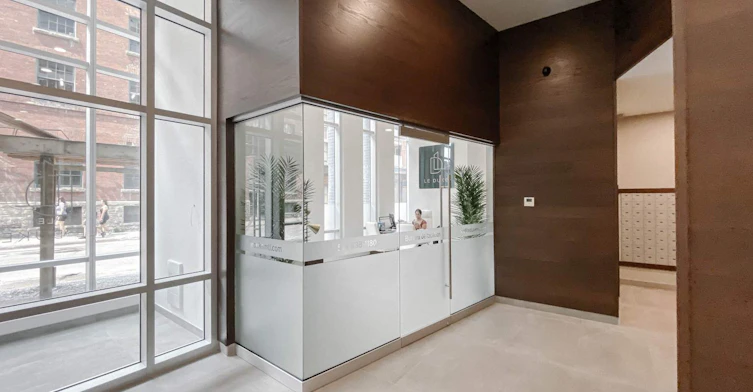 1114-790 William Rue, Montréal, QC, H3C 0Y4 - 5