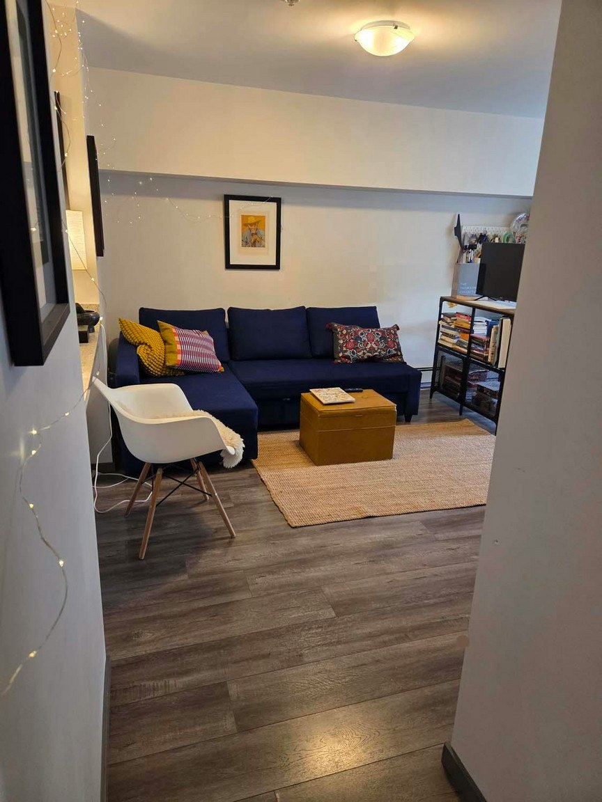 101-1925 Woodland Drive, Vancouver, BC, V5N 5N9 - 7