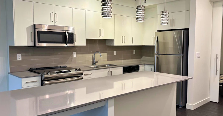 X08-10045 111 Street NW, Edmonton, AB, T5K 2M5 - 8