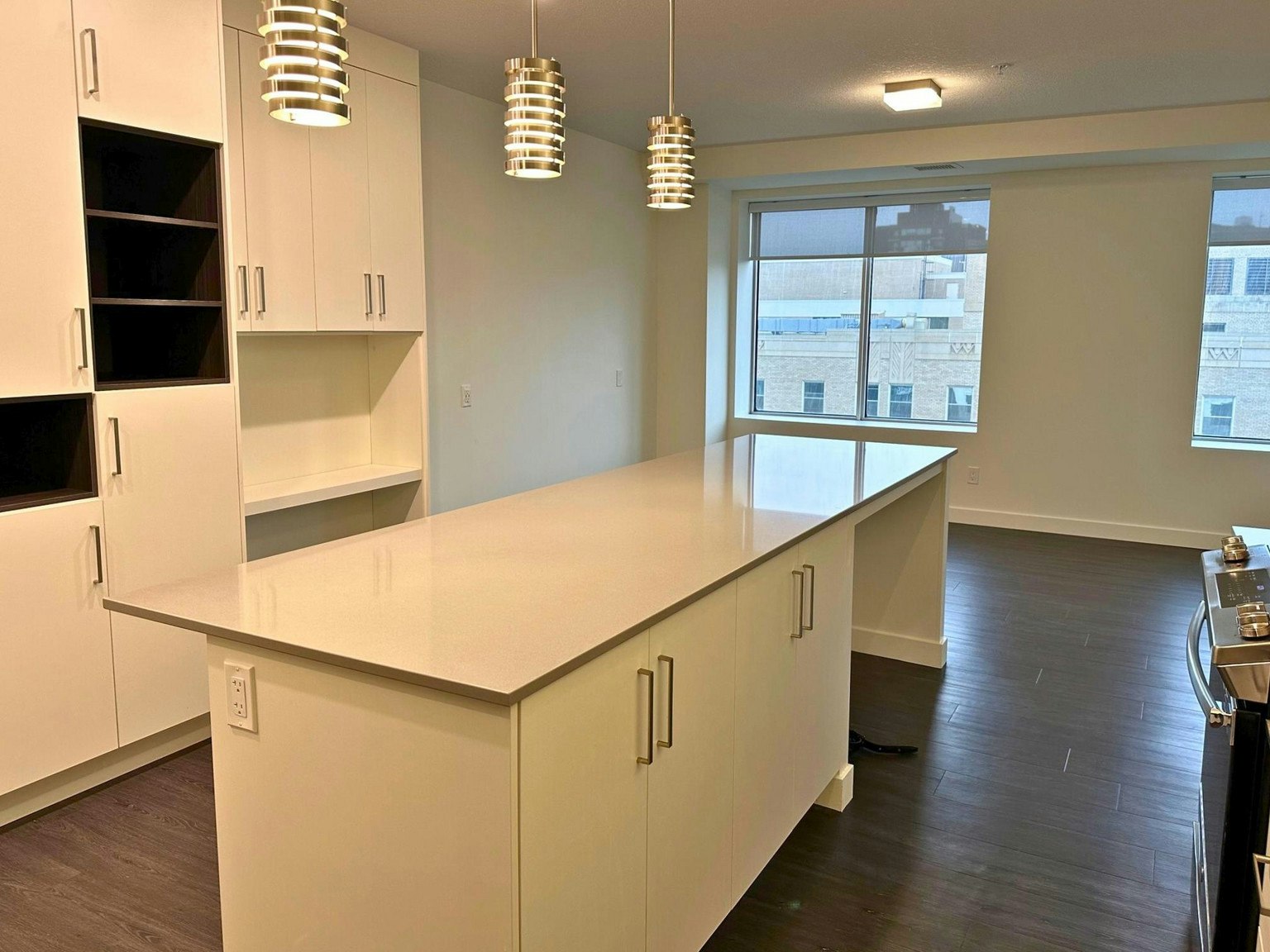 X07-10045 111 Street NW, Edmonton, AB, T5K 2M5 - 7