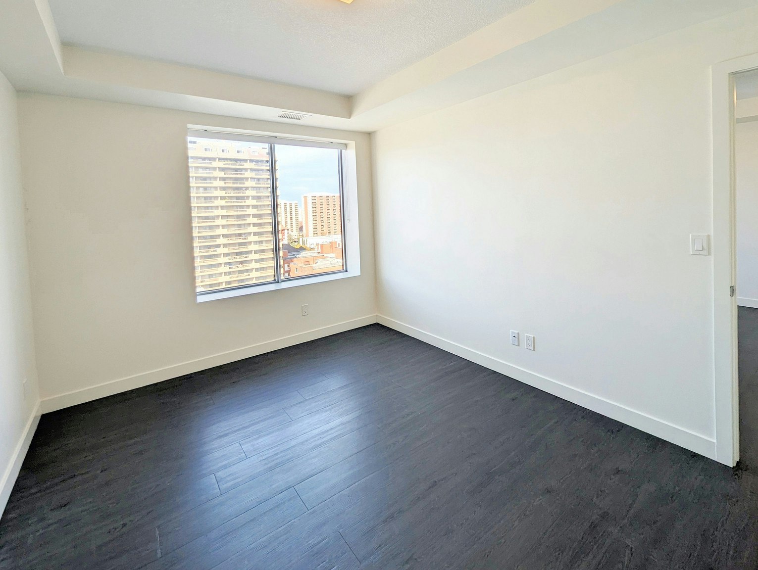 X04-10045 111 Street NW, Edmonton, AB, T5K 2M5 - 8