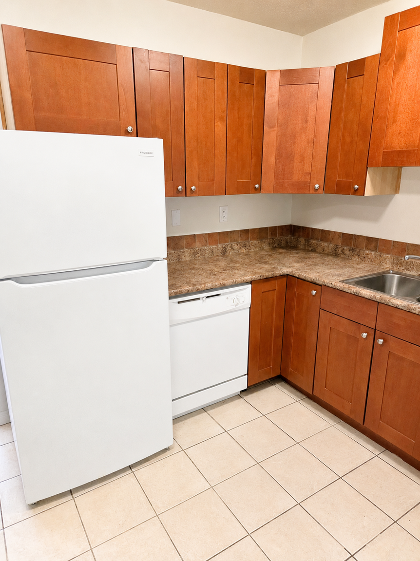 10045 83 Avenue NW, Edmonton, AB, T6E 2C3